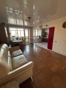 Трехкомнатная квартира