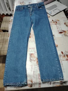 Продам Levis джинсы