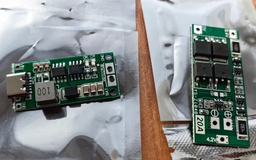 2s 18650 плата защиты 20а и плата заряда 2а type-c