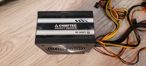 Блок питания Chieftec Smart GPS-700A8