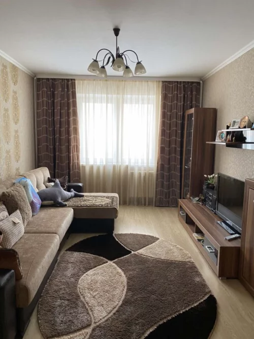 Двухкомнатная квартира с ремонтом на Западном