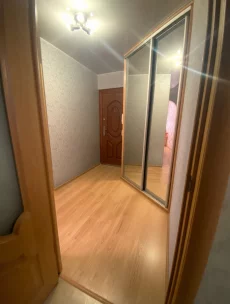 2-комн. квартира в р-не Георгиевского пр-та с ремонтом