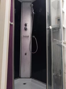 Душевая кабина