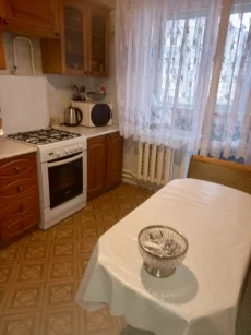 3-х ком . квартира по ул .Ковзана 51 (Авиагородок) 38500$(торг)
