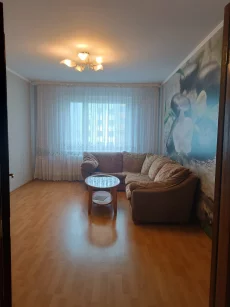 3 к квартиру на длительный срок