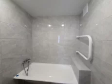 Трехкомнатную квартиру