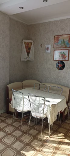 Просторная трехкомнатная квартира в Осиповичах