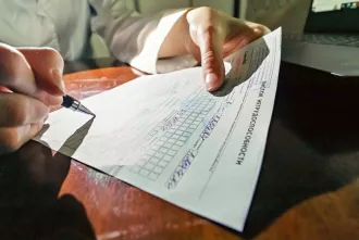 360 часов общественных работ: в Бобруйске осудили мужчину за подделку листка нетрудоспособности