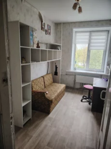 4-х комнатную. квартиру