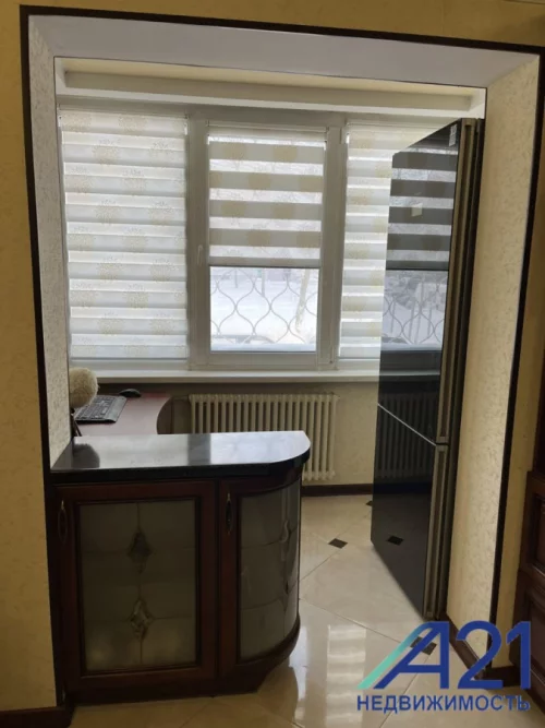 Трехкомнатная квартира на пр-де Звёздном