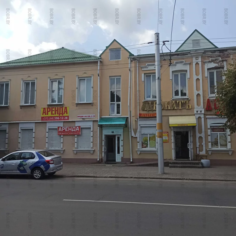 Закрылись хорошие магазины... Интересно, почему?