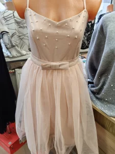 Нарядные платья для девочек