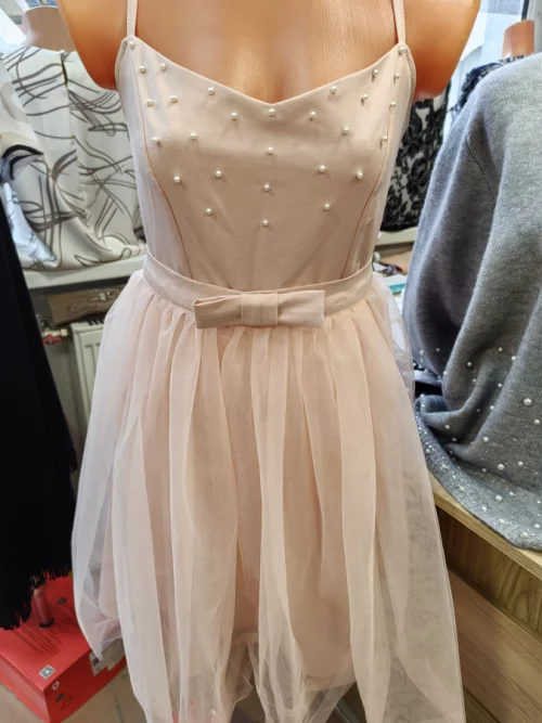 Нарядные платья для девочек