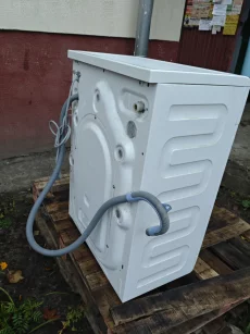 Стиралка узкая Beko с документами