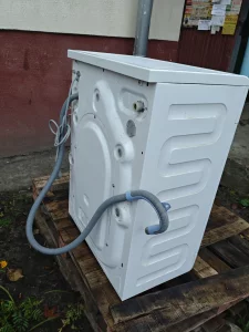 Стиралка узкая Beko с документами