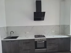 Квартира в новом доме возле парка, 360у.е