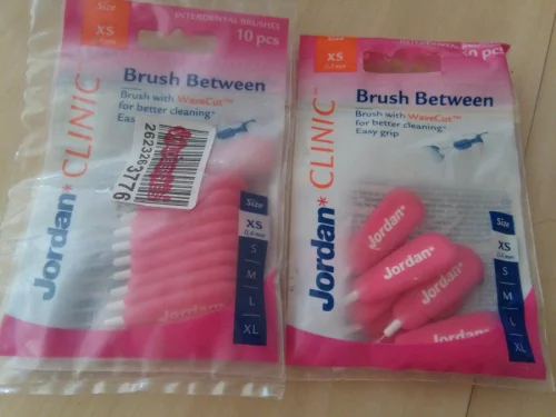 Межзубные ёршики Brush Between размер XS 0, 4 мм  (10 шт.)