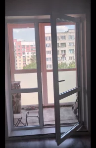 Балконную раму /дверь
