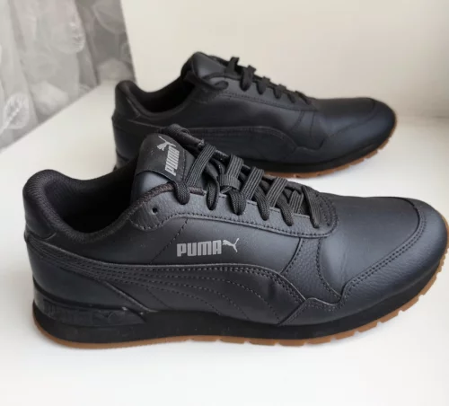 Кроссовки PUMA St Runner. р-р 38, 5 (стелька 245мм)