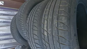 Четыре покрышки