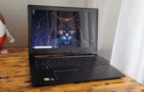 Lenovo Edge 15 ноутбук