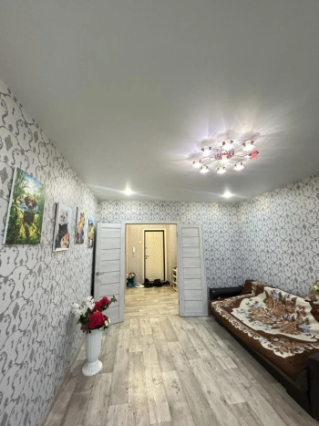 1-комнатная квартира улучшенной планировки с ремонтом