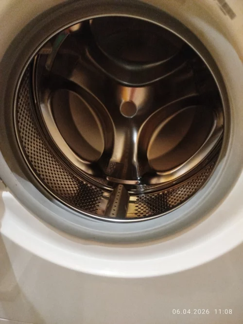 Стиральную машинку Индезит