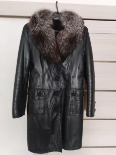 Продам дублёнку женскую