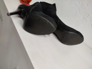 Сапоги высокие нат кожа р36 - 15 руб