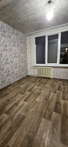 Двухкомнатную квартиру на длительный срок(от года)