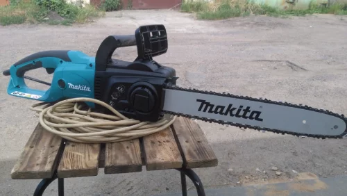 Электрической цепной пилы Makita UC 4051A