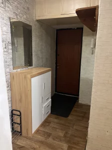 Однокомнатная благоустроена квартира в центре