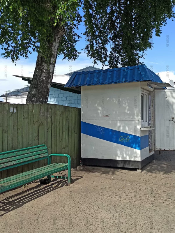 "Граффити" по всему городу - наша реальность