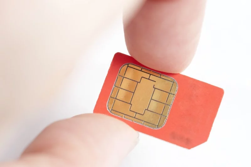Белорусам нужно сдать образец голоса и скан лица, чтобы купить SIM-карту в России?