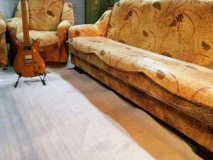 Мягкий уголок (диван и два кресла) из студии