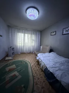 Доля в четырехкомнатной квартире на ул. Ульяновская, д. 21