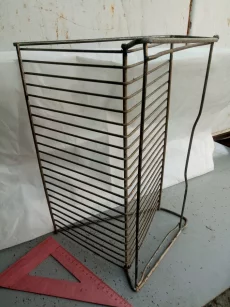 Полка для просушки тарелок в кухонный шкафчик