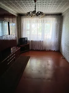 3- ех комнатную квартиру