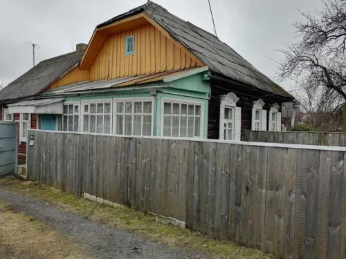 Пол дома по ул. Бахарова 119