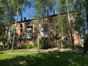 2-х комнатную квартиру Ковзана 45