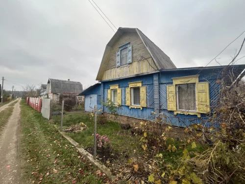 Дача рядом с городом с баней