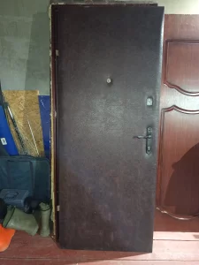 Дверь входная