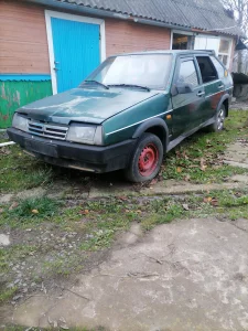 ВАЗ 2109 на запчасти
