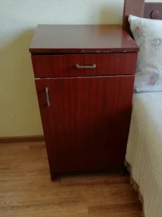 Тумба прикроватная б/у