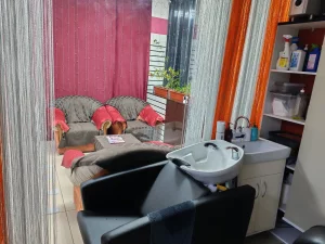 Сдаётся кресло в аренду для мастера