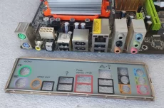 Материнская плата AMD 140W