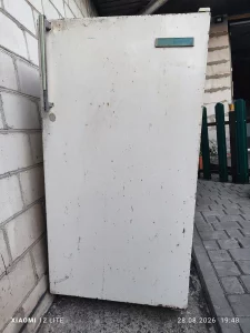 Отдам холодильник