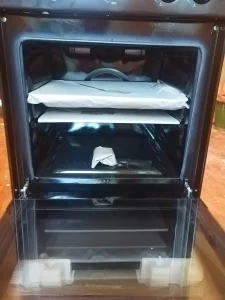 Продам новую газовую плиту