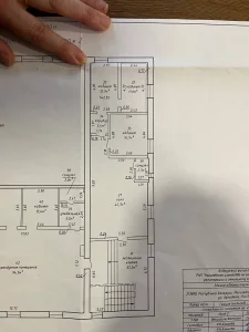 Разноплановых помещений в одном здании