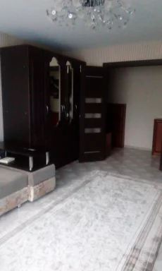 1 комнатную квартиру на длительный срок